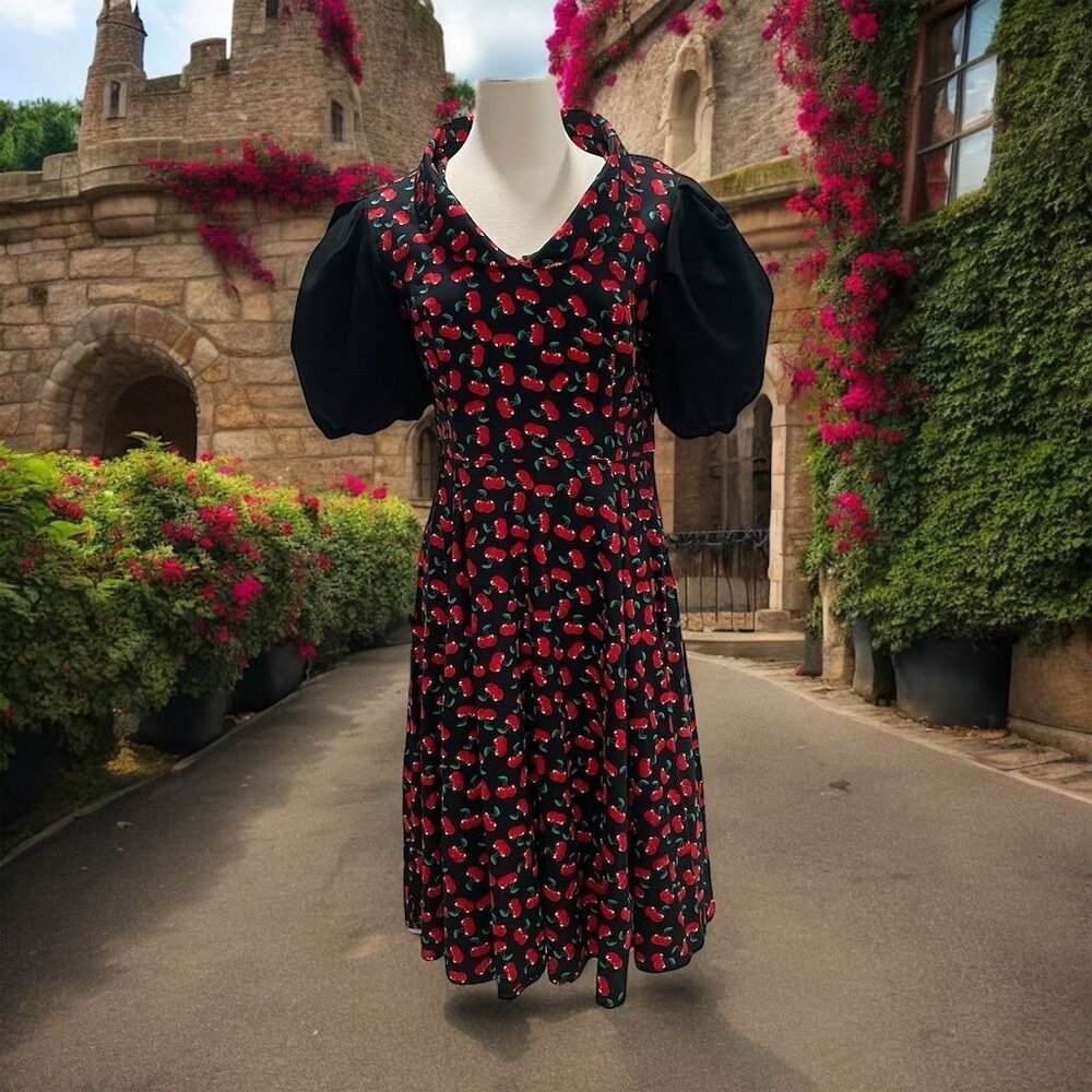 Vintage Hearts & Roses Cherry Print‎ Dress Puff Sleeves Size 8 Retro 1950s Style